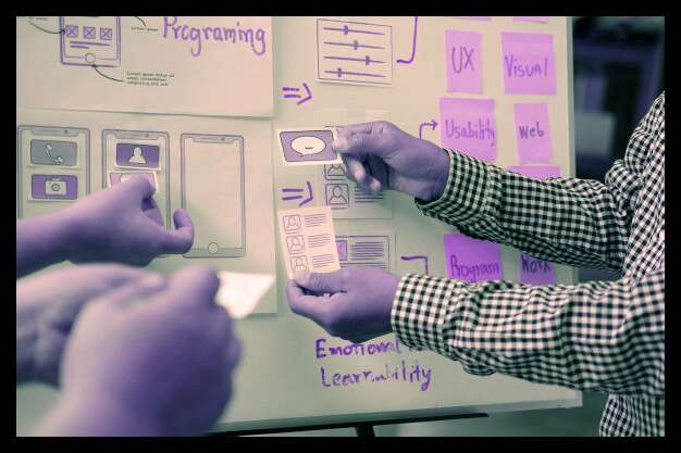 כיצד מתחילים לעצב גרפיקה? מהם החוקים? איך בוחרים נכון צבעים ללוגו שלכם