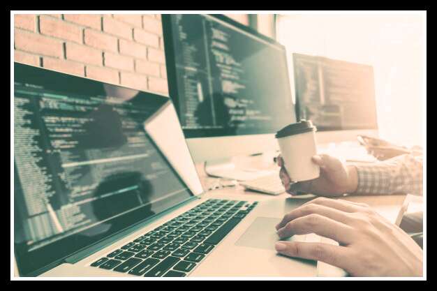 לימודי עיצוב גרפי בפתח תקווה