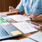 להלן היבטים מרכזיים של UI UX: